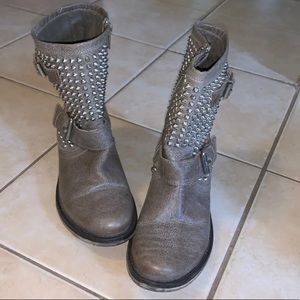 Steve Madden everyday boots